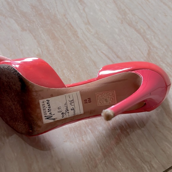 Guess by Marciano patent leather pink stiletto heels - Picture 3 of 3